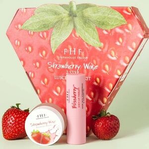 NWT Farmhouse Fresh 2 Step Lip Kit Strawberry Wine Luscious NEW IN BOX | Sealed